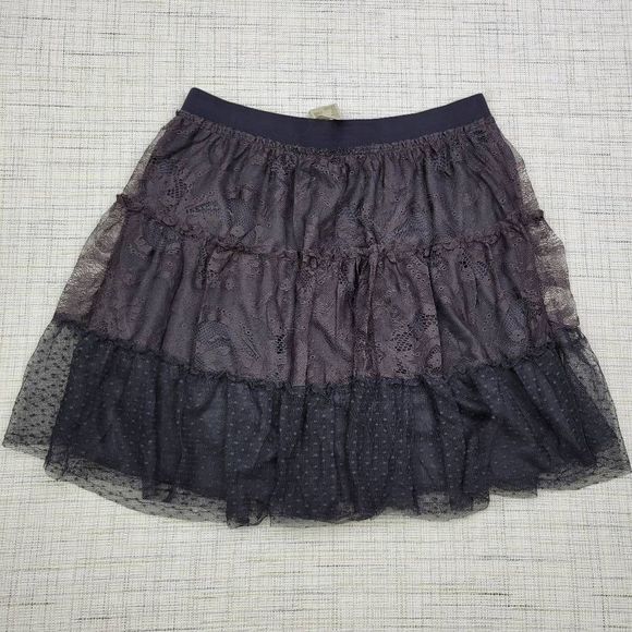 NWT American Eagle AEO Layered Tiered Lace Black Mini Skirt Size Medium - Picture 4 of 7